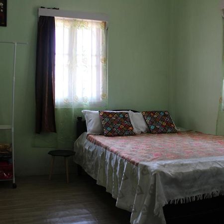 Harry'S Bed And Breakfast1 Σιλόνγκ Εξωτερικό φωτογραφία